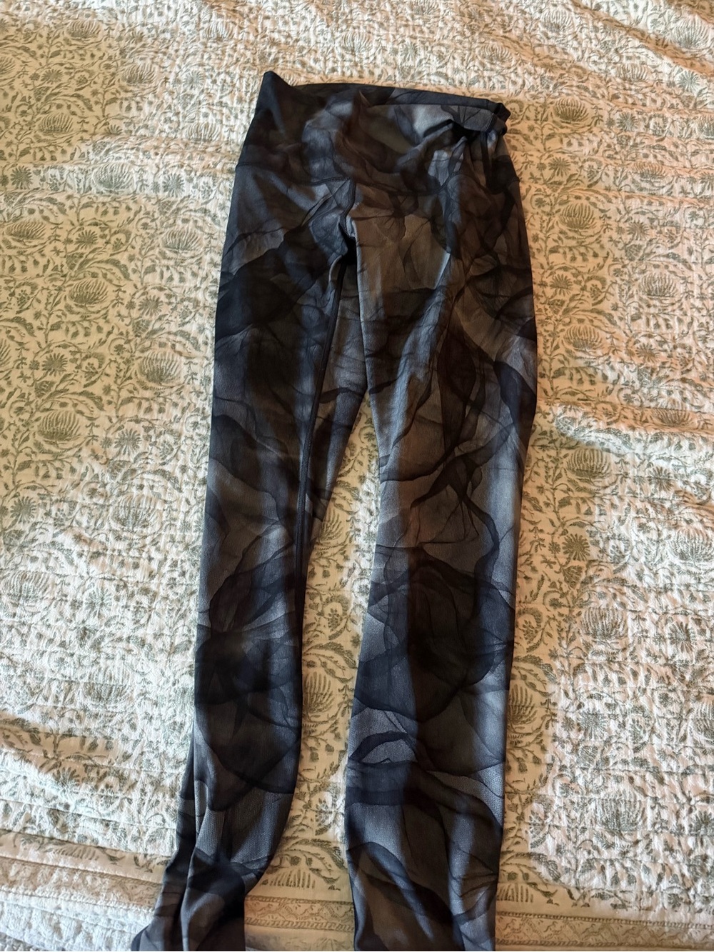 lululemon athletica Black & Gray Swirl Print Leggings